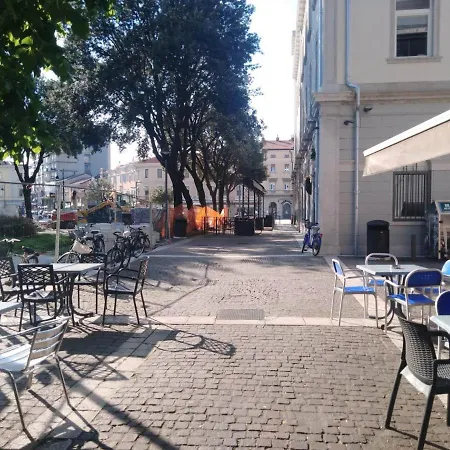 Vendégház Piazza Unita'